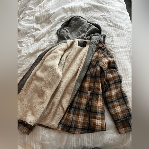 Fuzzy flannel jacket - Picture 2 of 2